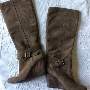 BCBG Suede wedge boots